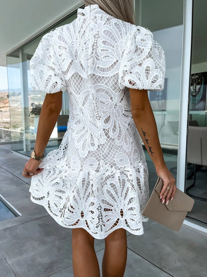 SHORT SLEEVE LACE MINI DRESS - Heller Modus